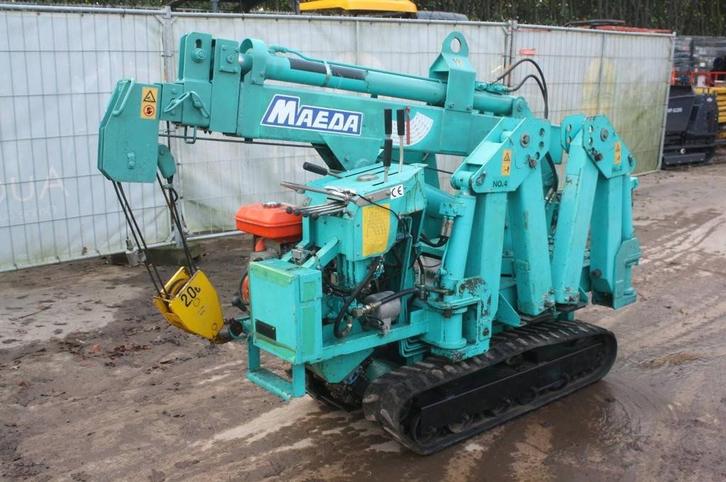 Veiling: Hijskraan Maeda 205 Diesel 2000kg 7.6m 2009, Zakelijke goederen, Machines en Bouw | Kranen en Graafmachines, Kraan, Ophalen