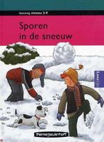 Sporen in de sneeuw 9789006623628, Boeken, Gelezen, Verzenden