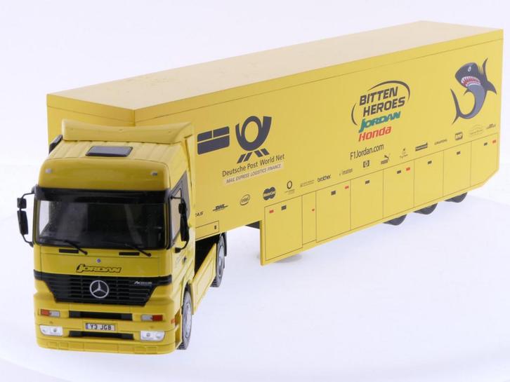 Schaal 1:43 Eligor Formula 1 Mercedes-Benz Actros F1 Tran..., Hobby en Vrije tijd, Modelauto's | 1:43, Zo goed als nieuw, Ophalen of Verzenden