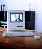 Apple MAC CLASSIC QWERTY bundle – with App & Games Pack -, Nieuw