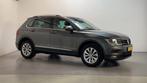 Zakelijke Lease |  Volkswagen Tiguan 1.5 TSI Comfortline Bus, Auto's, Volkswagen, Stof, Gebruikt, Euro 6, Overige kleuren
