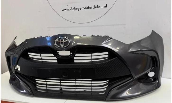 TOYOTA YARIS 4 P21 VOORBUMPER BUMPER COMPLEET 52119-0DA00, Auto-onderdelen, Carrosserie en Plaatwerk, Gebruikt, Toyota, Voor, Bumper