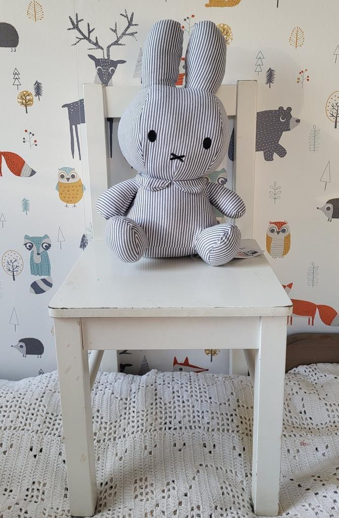 Leuk kado voor Sint of Kerst ! Nijntje knuffel 32 cm NEW, Kinderen en Baby's, Speelgoed | Knuffels en Pluche, Konijn, Nieuw, Verzenden