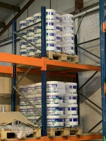 Grote partij 10 ltr. - Latex - Muurverf - Binnen Buiten A Kl beschikbaar voor biedingen
