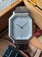 Solvil et Titus - tv screen octogonal case - Unisex -, Nieuw