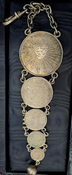 Mexico. Catena per orologio da tasca con monete in argento