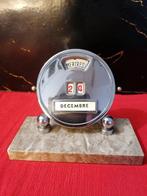 Eeuwigdurende kalender - Mistral - Perpetual - Frankrijk, Antiek en Kunst