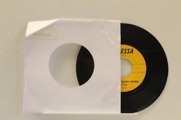 vinyl single 7 inch - Ace Holder - Leave My Woman Alone /..., Cd's en Dvd's, Vinyl Singles, Zo goed als nieuw, Verzenden