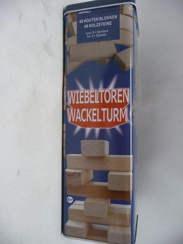 - Wankeltoren houten stapelblokken spel beschikbaar voor biedingen