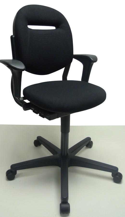 Bureaustoel Ahrend 220 nieuwe stof, 4 jaar garantie, Huis en Inrichting, Bureaustoelen, Bureaustoel, Zwart, Gebruikt, Ergonomisch