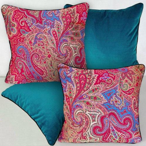 ETRO Home - New Collection 2025 - Kussen, Antiek en Kunst, Antiek | Kleden en Textiel