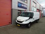 Iveco Daily 35S16V 2.3 352 H1-l2 hi matic 3500 kg trekgewich, Auto's, Bestelauto's, Automaat, Stof, Gebruikt, Iveco