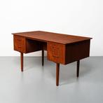Vintage Deens bureau in teak, Gebruikt, Bureau