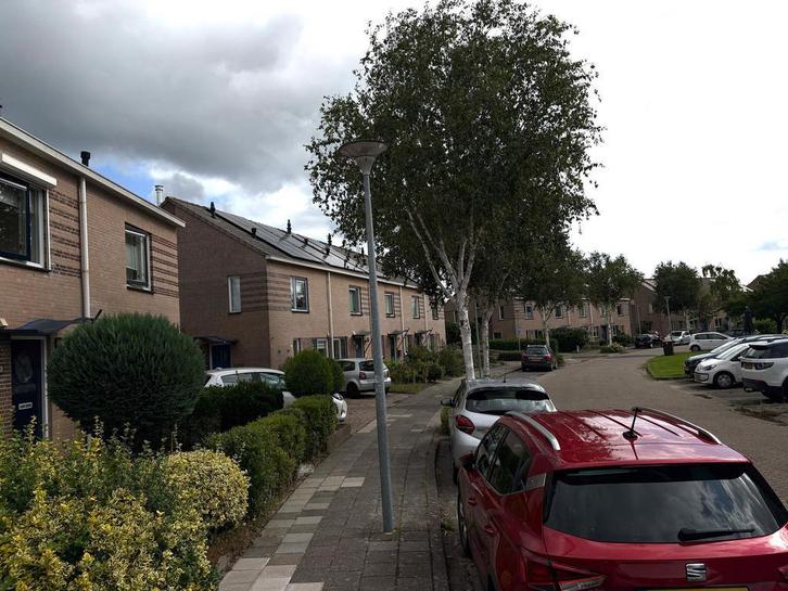 Tussenwoning te huur 4 kamers, Assen, Huizen en Kamers, Huizen te huur, Direct bij eigenaar, Drenthe, Tussenwoning