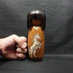 Uniek ontwerp Sosaku Kokeshi  / kokeshi-pop - Hout -, Antiek en Kunst