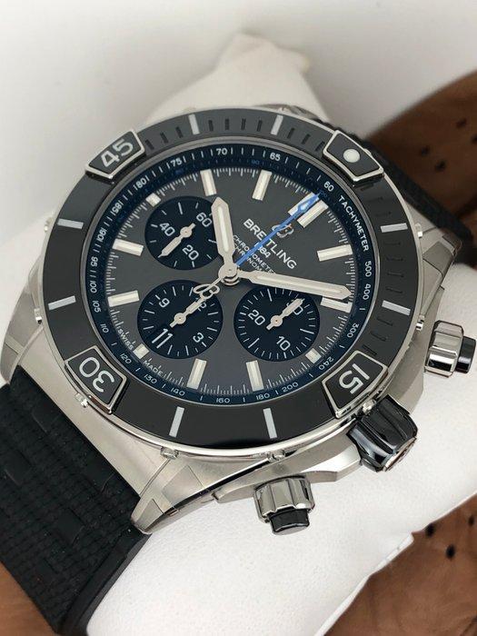 Breitling - Super Chronomat B01 44 - EB0136251M1S1 - Heren -, Sieraden, Tassen en Uiterlijk, Horloges | Heren