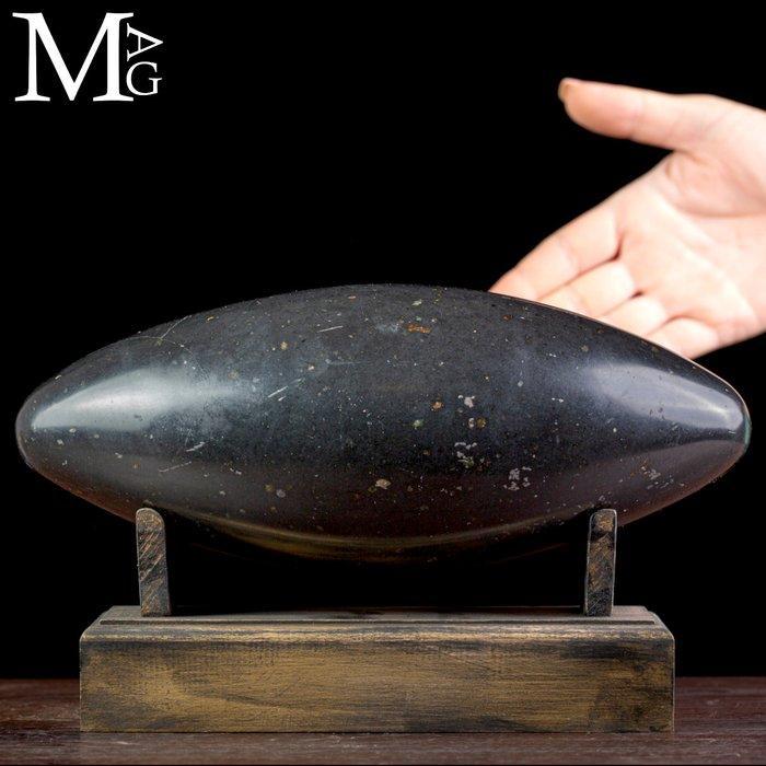 Uit een zeldzaam blok zwarte jaspis gesneden - Shiva Lingam, Antiek en Kunst, Curiosa en Brocante