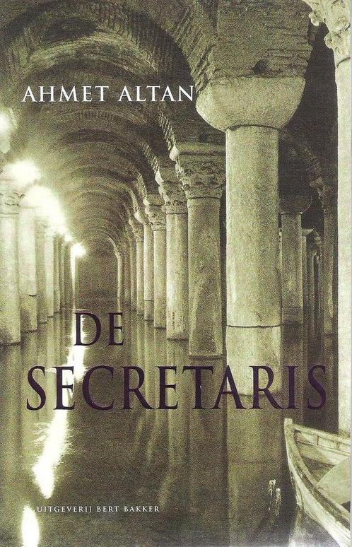 De secretaris 9789035122659 A. Altan, Boeken, Romans, Gelezen, Verzenden