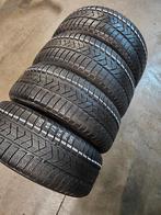 215/55/17 94H PIRELLI SOTTOZERO3 D22 7,1/6,5MM PROFIEL, Auto-onderdelen, Banden en Velgen, Ophalen, 17 inch, Winterbanden, Band(en)