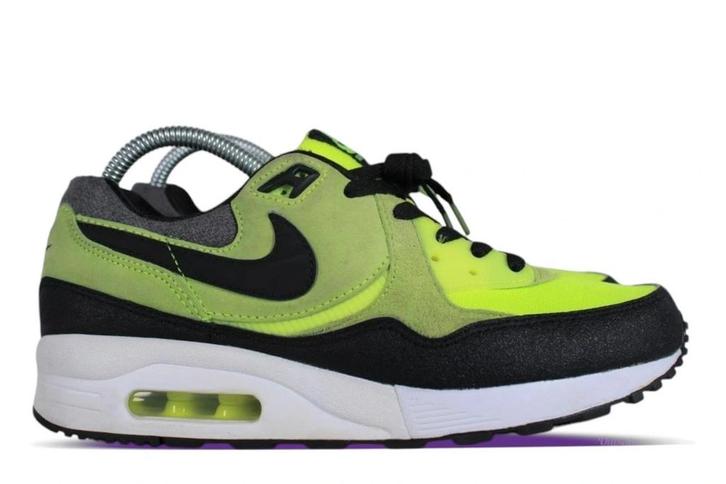 Nike Air Max Light LE Size? Endurance Pack • 38, Kleding | Heren, Schoenen, Sneakers of Gympen, Ophalen of Verzenden