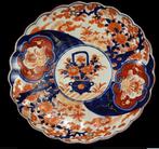 Bord - Porselein - Grote Imari-schaal, 19e eeuw