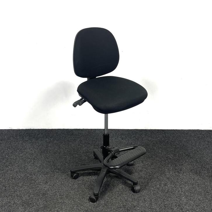 Zwarte Hoge Bureaustoel - Met Voetensteun, Huis en Inrichting, Bureaustoelen, Bureaustoel, Zwart, Gebruikt, Ergonomisch, Ophalen of Verzenden
