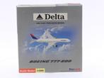 Schaal 1:500 Schuco/Star Jets SJDAL019 Delta Air Lines Bo..., Ophalen of Verzenden, Gebruikt
