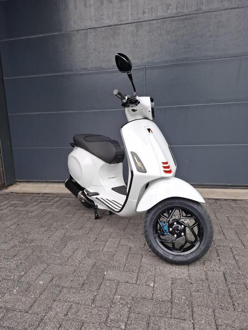 Vespa Primavera Custom 80cc | Full Restore | 6000 km, Fietsen en Brommers, Scooters | Vespa, Maximaal 45 km/u, Overige modellen