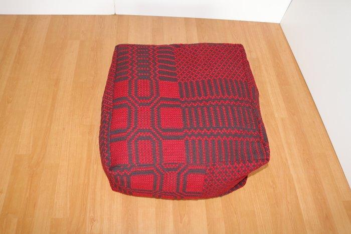 Puff Cases 1 - Kelim - 52 cm - 52 cm, Antiek en Kunst, Kunst | Designobjecten
