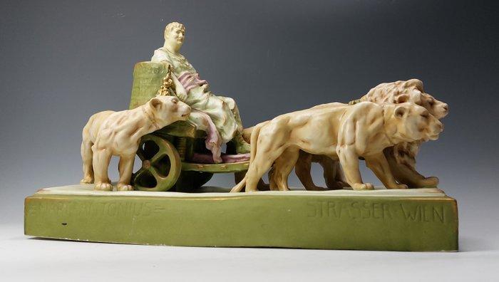 Amphora, Turn-Teplitz - Arthur Strasser (1854-1927) -, Antiek en Kunst, Antiek | Glas en Kristal