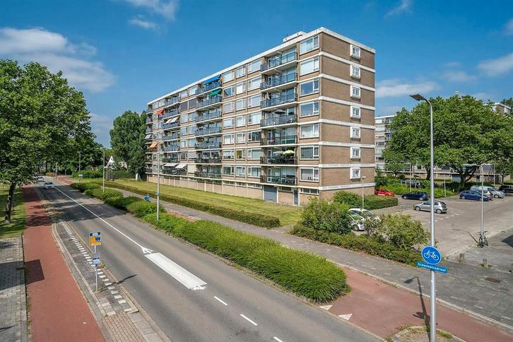 Studio te huur in Capelle aan den IJssel - 110 m² - 2, Huizen en Kamers, Kamers te huur, Rotterdam
