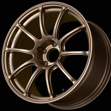 Advan RZII 18x9.5 +45 5-114.3 Bronze Wheel - YAZ8J45EA beschikbaar voor biedingen