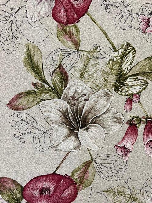 Romantisch bloemachtig rustlijk stoffen - Textiel - 140 cm -, Antiek en Kunst, Antiek | Kleden en Textiel