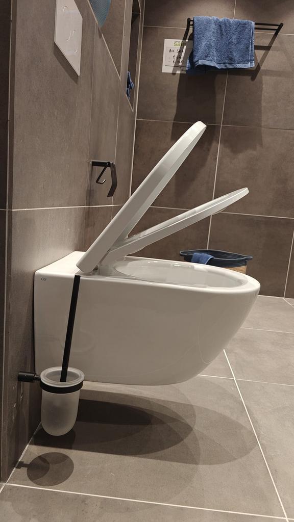 Wandcloset randloos hangend toilet wit - 0030, Doe-het-zelf en Verbouw, Sanitair, Toilet, Nieuw, Ophalen