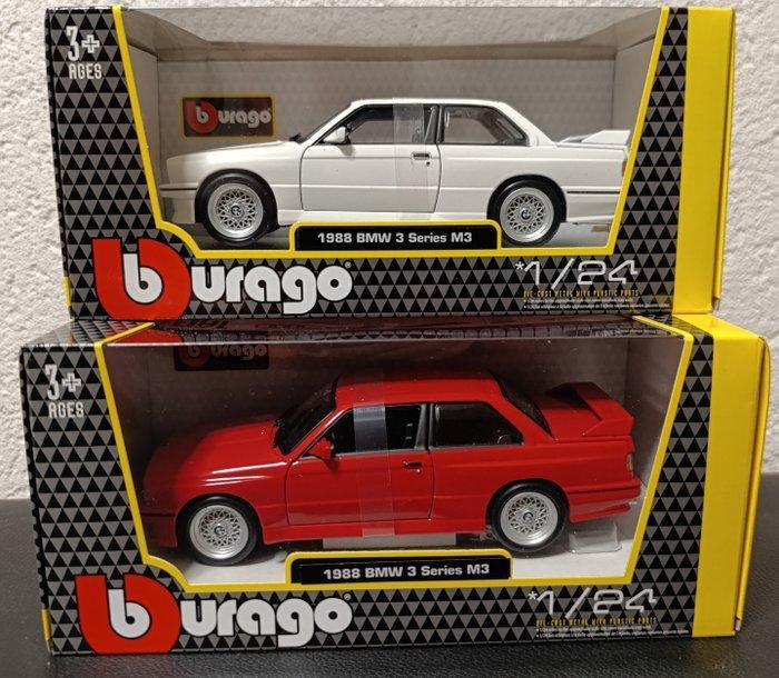 Bburago 1:24 - Model sportwagen (2) - 1988 BMW 3 Series M3, Hobby en Vrije tijd, Modelauto's | 1:5 tot 1:12