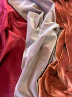 Loro Piana - LORO PIANA: 3 sneden prachtig fluweel