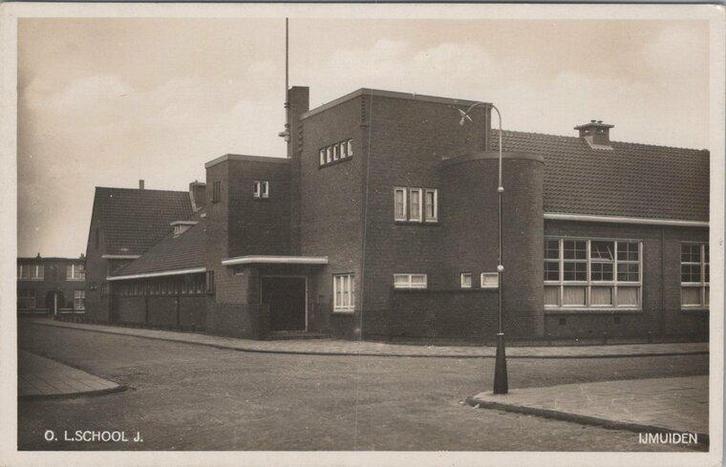IJMUIDEN - O.L. School J., Verzamelen, Ansichtkaarten | Nederland, Verzenden