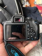 Canon EOS 2000D + EF-S 18-55 IS Digitale reflex camera, Nieuw