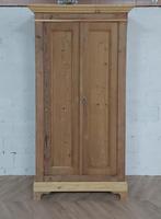 Landelijke klassieke legkast, tweedeurskast, linnenkast, Antiek en Kunst, Antiek | Meubels | Kasten