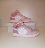 Air Jordan - Low-top sneakers - Maat: Shoes / EU 39, UK 5,5,, Nieuw