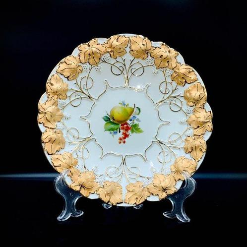 Meissen - First Choice - Sumptuous Bowl - Gold Vine Leaves &, Antiek en Kunst, Antiek | Meubels | Tafels