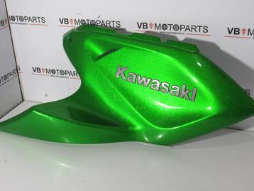 Kawasaki Z1000 Tank kap links beschikbaar voor biedingen