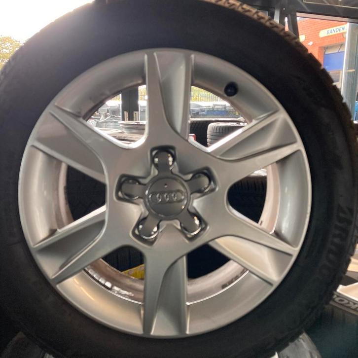 Audi A3 | 16” winterset met nieuwe winterbanden | 1025-42, Auto-onderdelen, Banden en Velgen, 15 inch, Winterbanden, 205 mm, Banden en Velgen