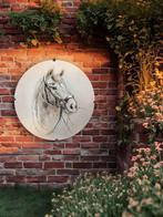 Elegante muurcirkel paarden hoofd - tijdelijk heel voordelig, Tuin en Terras, Tuinwanddecoratie, Nieuw, Verzenden
