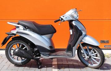 Piaggio Liberty 50 4T / 2013 / 27970 km / nieuwe zuiger / beschikbaar voor biedingen