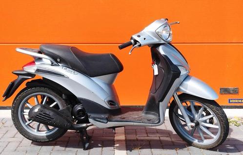 Piaggio Liberty 50 4T / 2013 / 27970 km / nieuwe zuiger /, Fietsen en Brommers, Scooters | Piaggio, Overige modellen, Benzine