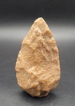 Paleolithisch Kwartsiet biface (zonder reserveringsprijs)