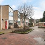 Eengezinswoning met 4 slaapkamers en parkeerplaats, Huizen en Kamers, 50 m² of meer, Overige regio's