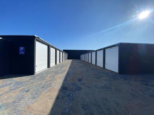 TE HUUR garageboxen -   in Breda, Huizen en Kamers, Garages en Parkeerplaatsen, Noord-Brabant