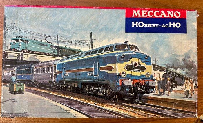 HOrnby-acH0 H0 - Treinset (1) - Cadeauset met twee, Hobby en Vrije tijd, Modeltreinen | H0